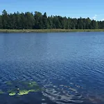 Maalaistalot House In Beautiful Nature By The Sea Bay With Sauna & Bbq *