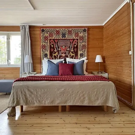 Séjour à la campagne House In Beautiful Nature By The Sea Bay With Sauna & Bbq Salpar
