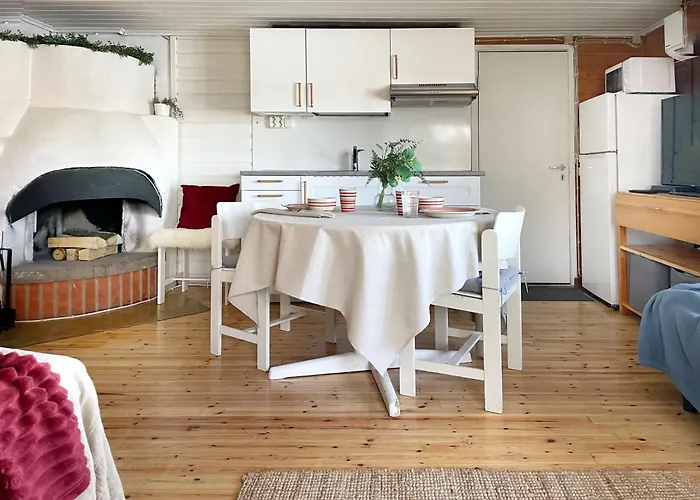 By The Sea בית כפרי Salpar